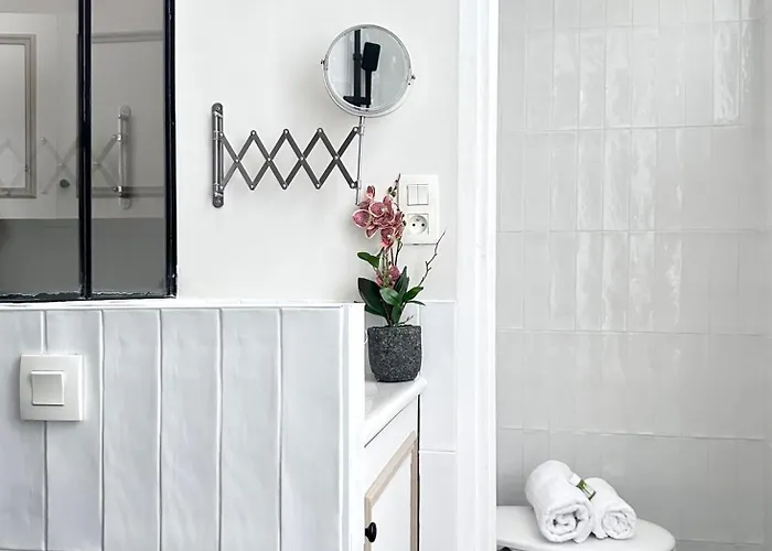 Modern & Dreamy Duplex In Le Marais Lägenhet *